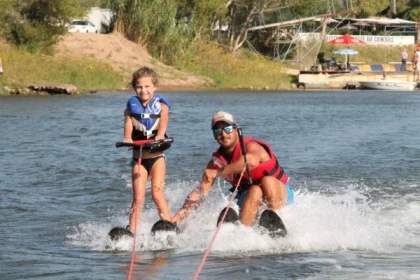 Water ski and wakeboard - Expérience Côte d'Azur