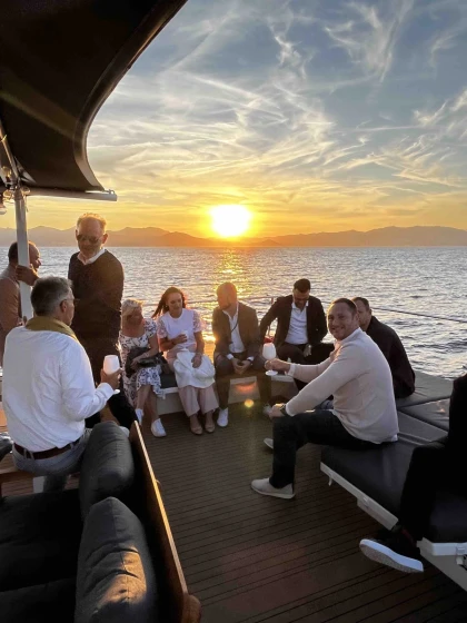 XXL Catamaran Cocktail Evening: Event at Sea or Dock - Expérience Côte d'Azur