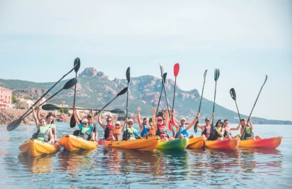Guided Kayak Tour with a Guide in Antheor - Expérience Côte d'Azur