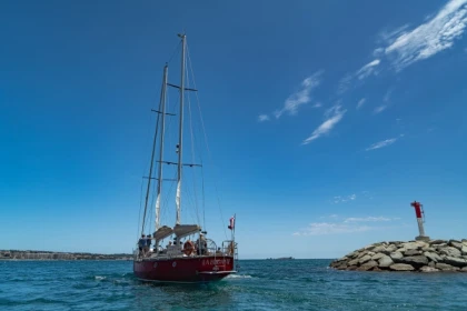 Half-day sailboat outing - La Brigante - Expérience Côte d'Azur