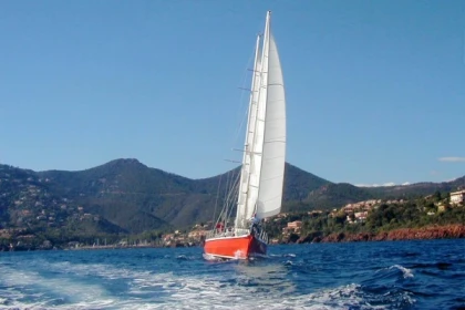Full-day sailboat outing - La Brigante - Expérience Côte d'Azur