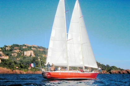 Full-day sailboat outing - La Brigante - Expérience Côte d'Azur
