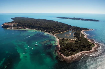 ST-RAPHAEL <> 1-2 ILE STE MARGUERITE - app.name