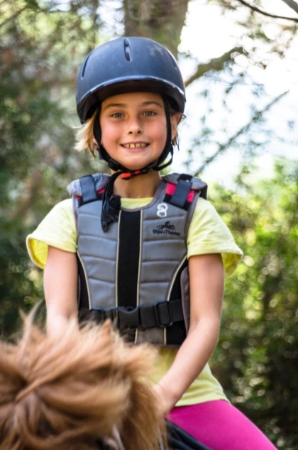 Petits nuages: Horseback riding for children aged 4 to 8: - Expérience Côte d'Azur