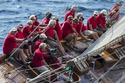 Follow-up to the Saint Tropez sails - Expérience Côte d'Azur
