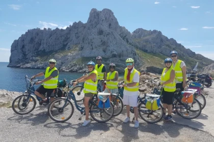 Marseille to Calanques EBike day tour - Expérience Côte d'Azur