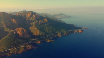Tandem Paragliding Flight in Agay Bay - Saint Raphaël - Expérience Côte d'Azur