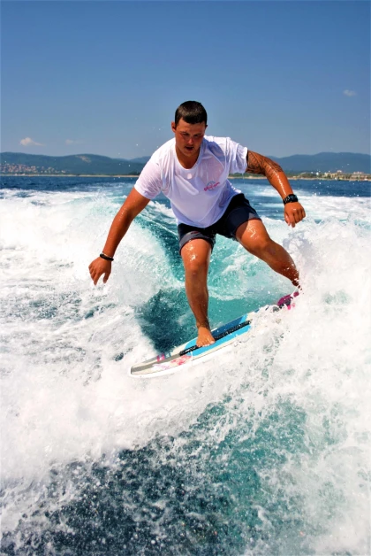 Wakesurf - Saint-Raphaël - app.name