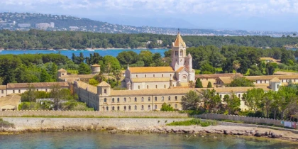 Visit Saint-Honorat island abbey