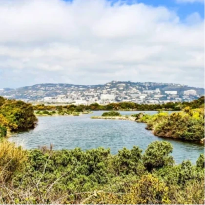 Sainte-Marguerite island visit and hiking paths