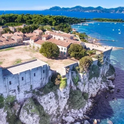 Shuttle Cannes Sainte-Marguerite island