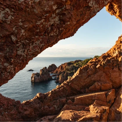 Hiking coastal path Sentier du littoral cap Dramont Saint-Raphaël