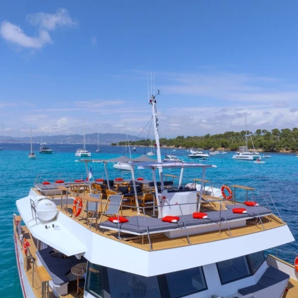 Sainte Marguerite island opposite to Cannes by boat
