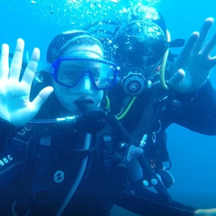 Scuba diver exploring the Mediterranean seabed in Saint-Raphaël