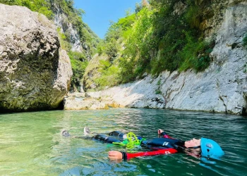 Canyoning special Family - Expérience Côte d'Azur