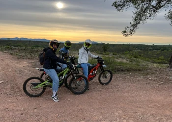 Excursions en moto - app.name