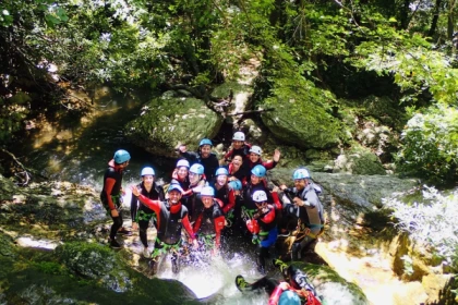 Family Canyoning - Gorges du Loup Canyoning - PROMO - Expérience Côte d'Azur