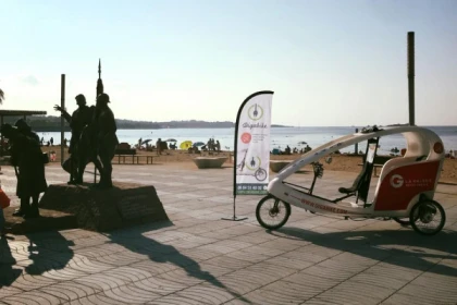 City tour by taxi-bike - Seaside - Expérience Côte d'Azur