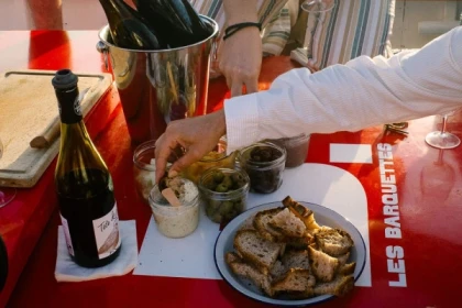 Daycruise aboard a traditional barquette - Expérience Côte d'Azur