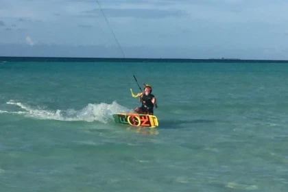 Kite and Foil Sea Drop-off Card 3 - 5 or 10 Sessions - Expérience Côte d'Azur