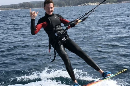 KITESURF TRAINING COURSE 1 Session (3H) - Expérience Côte d'Azur