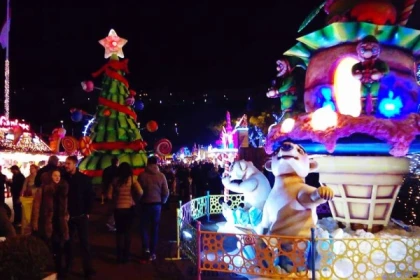 Christmas Markets of Menton & Monaco - Expérience Côte d'Azur
