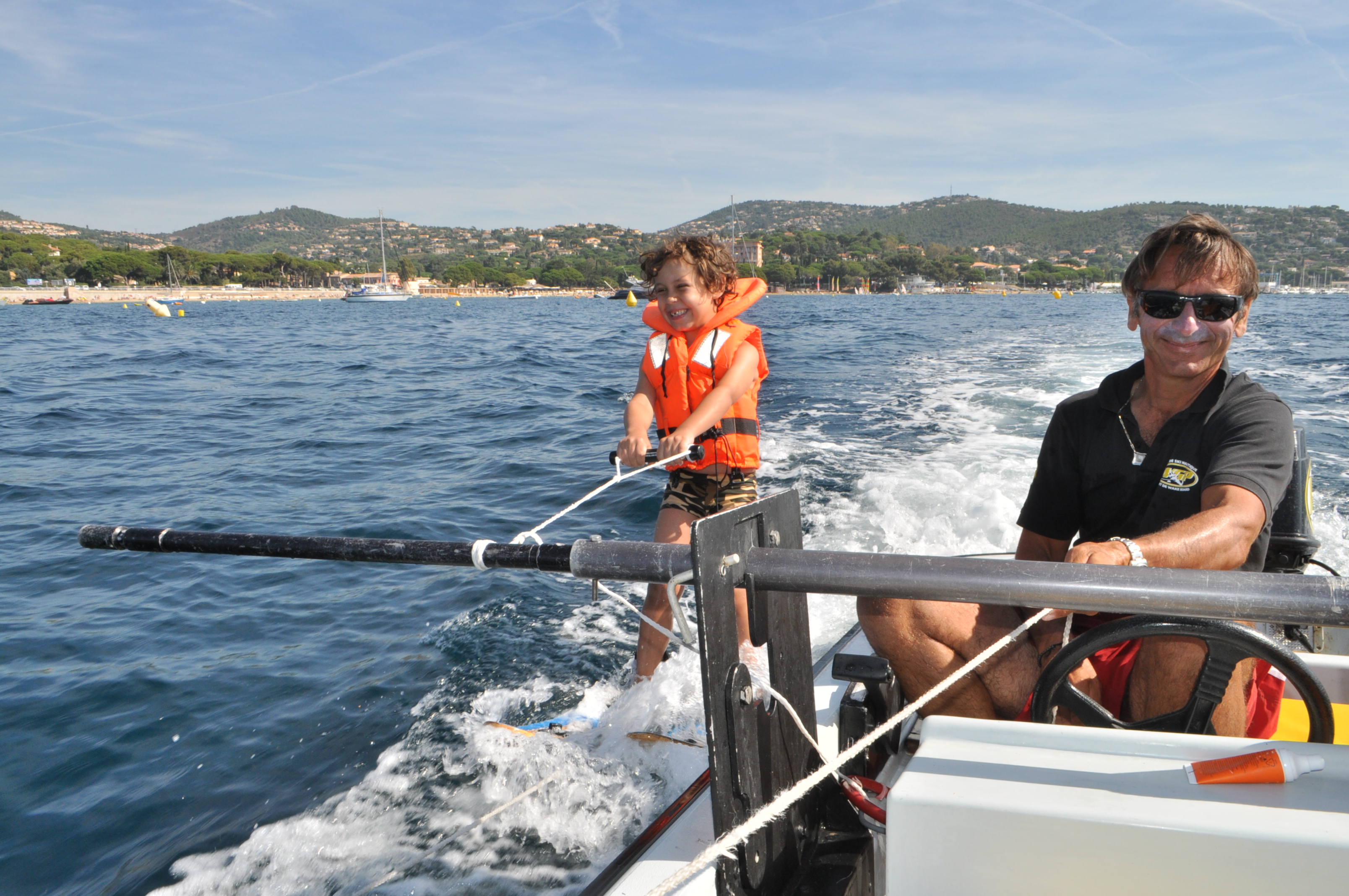 Waterskiing for kids - Expérience Côte d'Azur