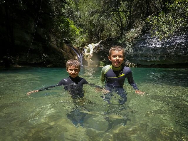 natural pool canyoning