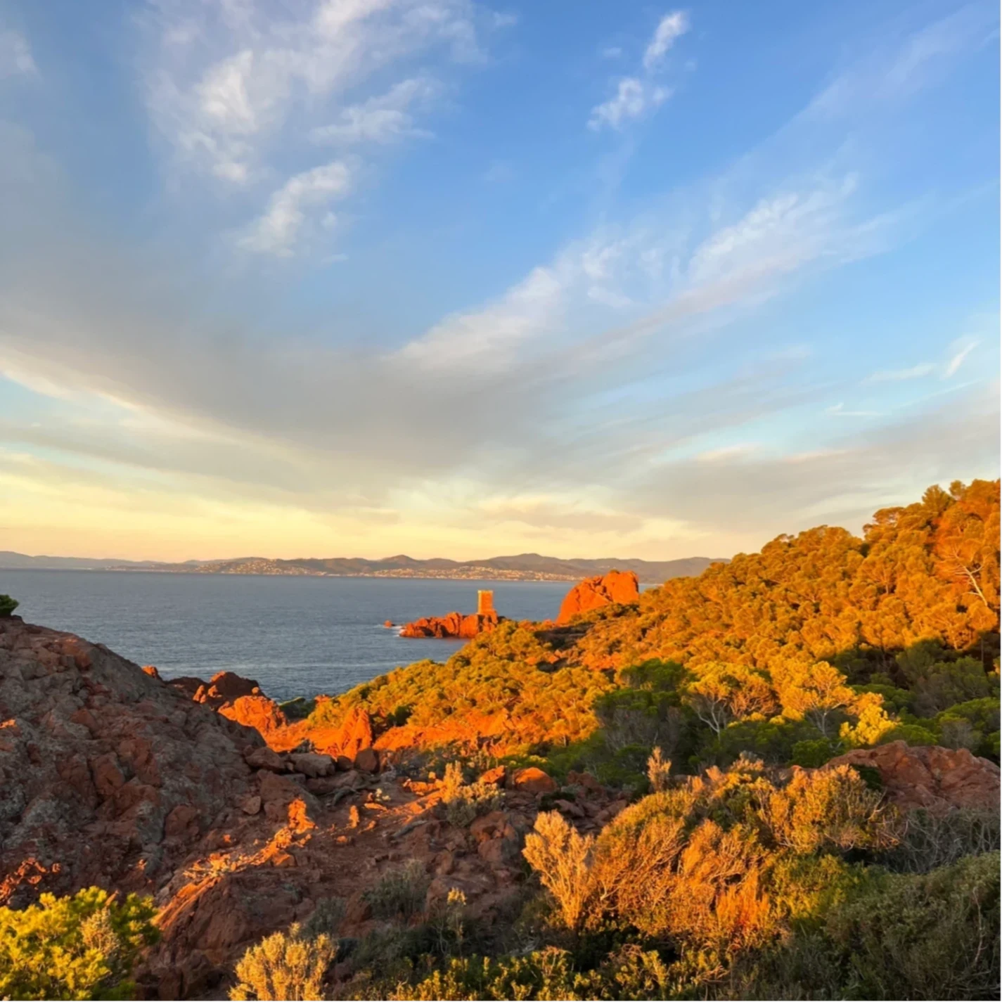Coastal path Ile d'Or
