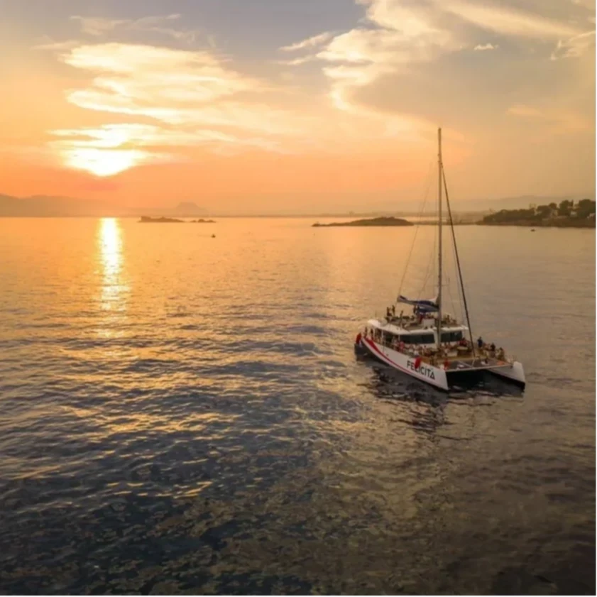 Catamaran sunset Saint Raphael