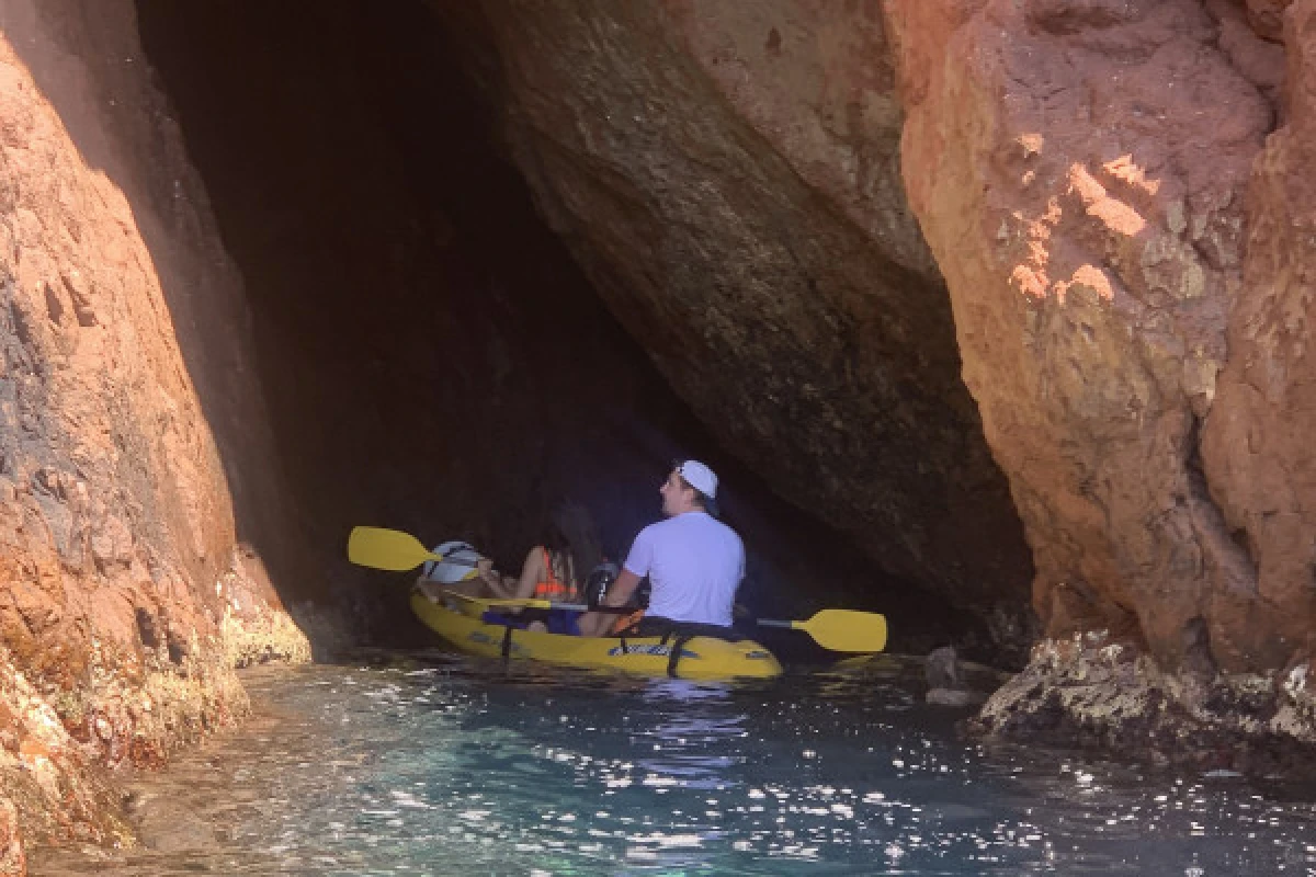 -50% : Kayak or paddle rental - Sunset - Boulouris - Expérience Côte d'Azur