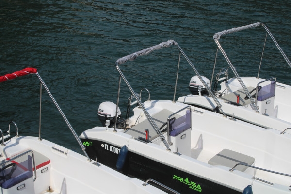 AGAY - Boat rental without licence - Expérience Côte d'Azur