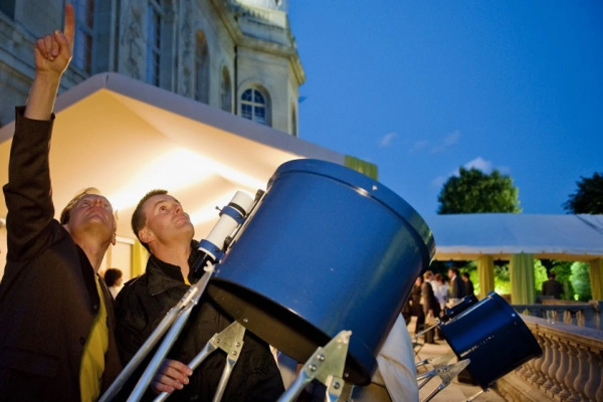 Astronomy Activity : Universe mysteries and wonders - Expérience Côte d'Azur