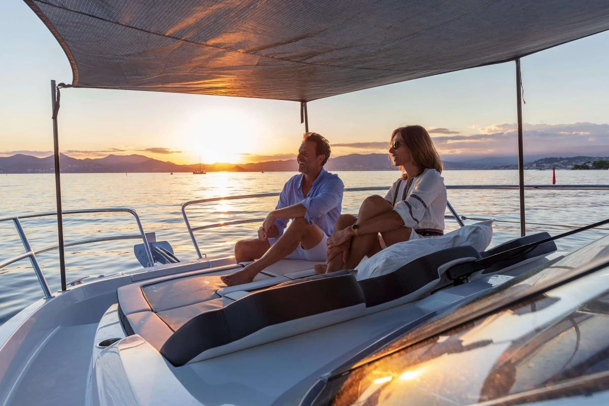 Private sunset cruise with aperitif - Île d'Or & Lion de Mer - Expérience Côte d'Azur