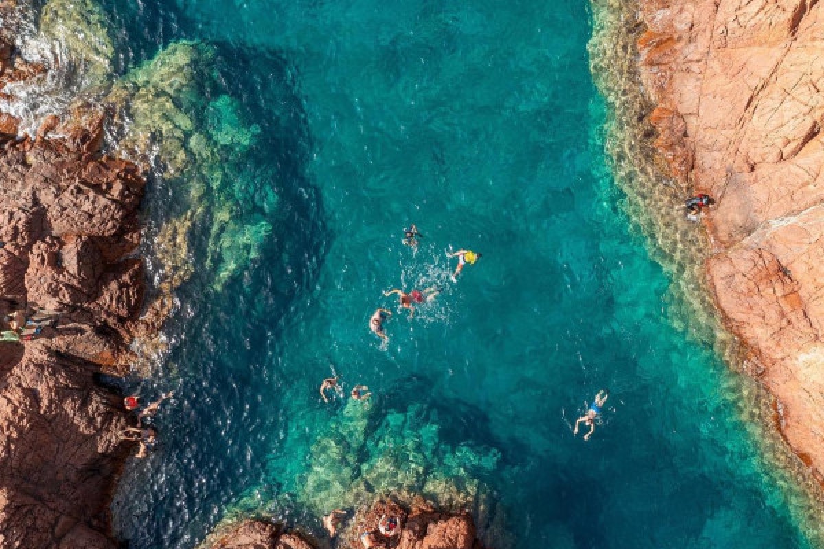 PROMO - ADVENTURE AND DISCOVERY Combo: Kids-Lanta + Giant Paddle Tour of the Calanques - Expérience Côte d'Azur