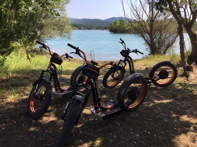 All-terrain electric scooter ride - near Fréjus - Expérience Côte d'Azur