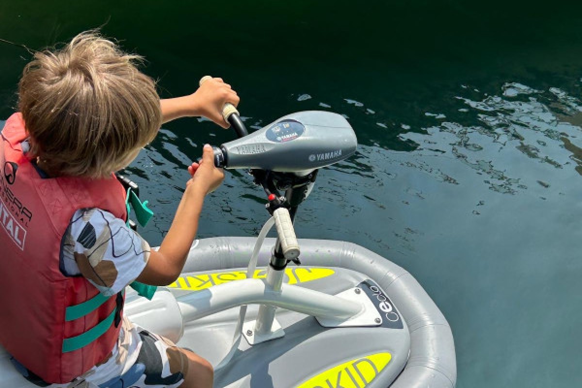 Electric Jet Ski for Kids on the Agay River – Saint-Raphaël - Expérience Côte d'Azur