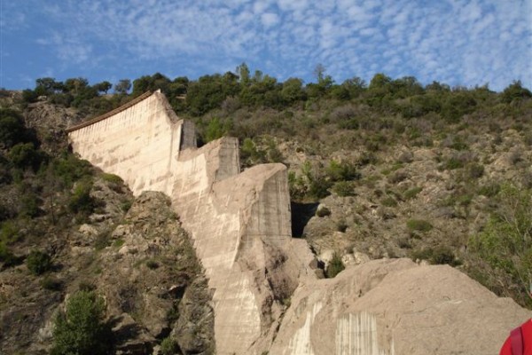 Malpasset dam and Roman aqueduct - Expérience Côte d'Azur