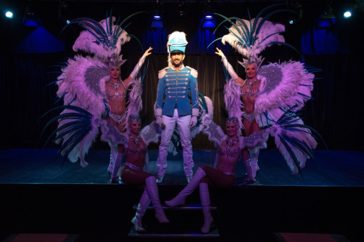 Cabaret "FRANCKY FOLIES" (Lunch and show) - Expérience Côte d'Azur