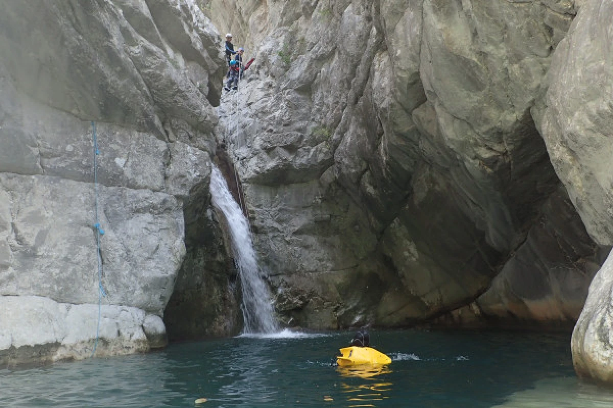 Canyoning of the Vésubie - Half day - Level 2 - Expérience Côte d'Azur