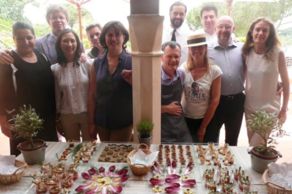 Cooking challenge: prepare a Provencal aperitif - Expérience Côte d'Azur