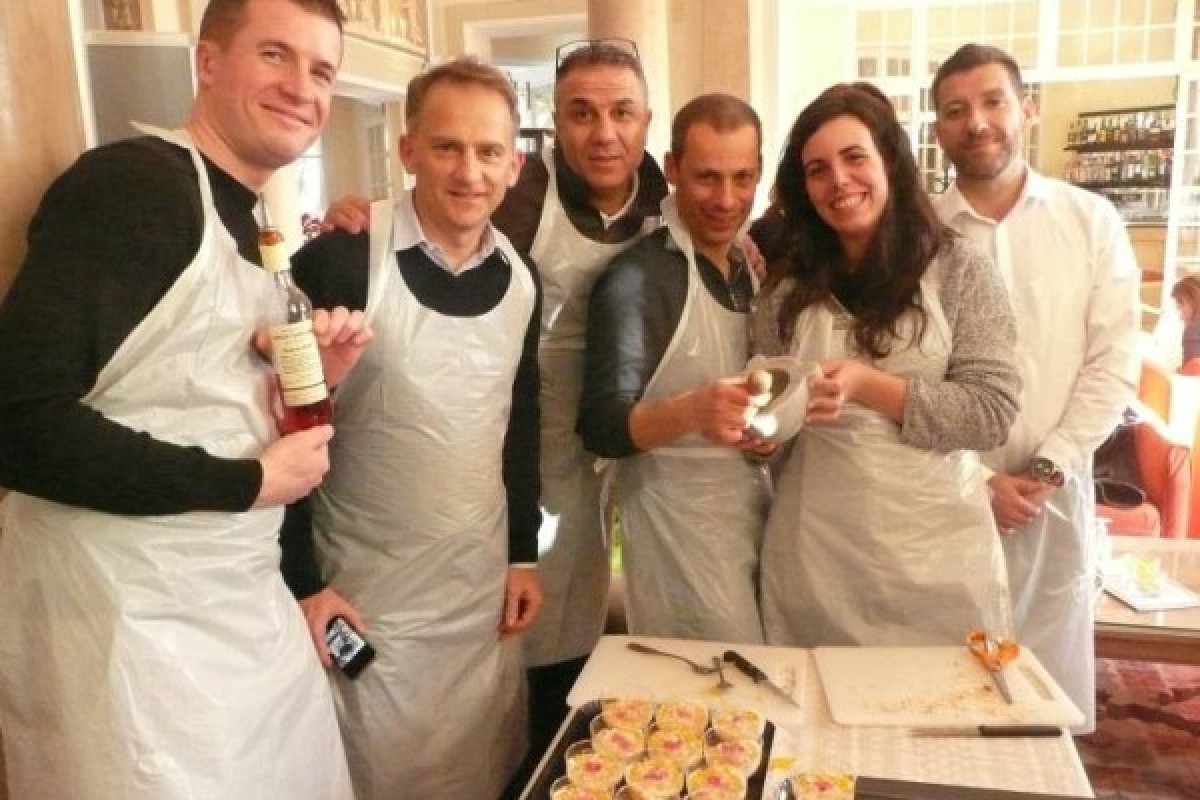 Cooking challenge: prepare a fruit and flower snack - Expérience Côte d'Azur