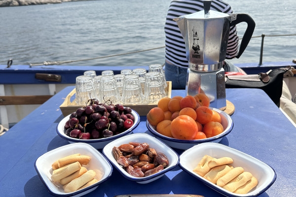 Sailing cruise : Château d'If and the Frioul calanques - Expérience Côte d'Azur