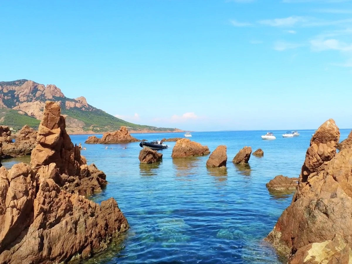 Sea excursion Esterel & Calanques - Departure Agay - Expérience Côte d'Azur