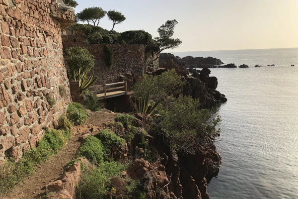 Discovery of the Customs Trail - Expérience Côte d'Azur