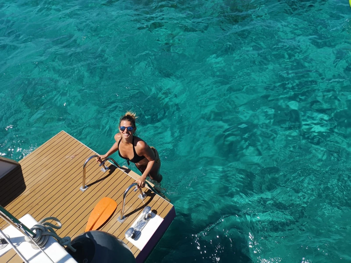 1/2 day Catamaran trip off Le Lavandou - PROMO - Expérience Côte d'Azur