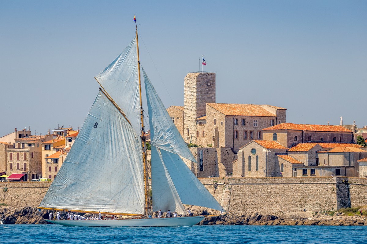 Departure Marina Baie des Anges | Day with Meals | Les Voiles d'Antibes - Expérience Côte d'Azur