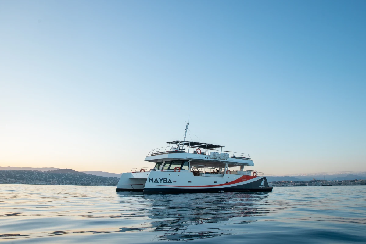 Sunset cruise from Marina Baie des Anges with dinner & fireworks in Cannes - Expérience Côte d'Azur