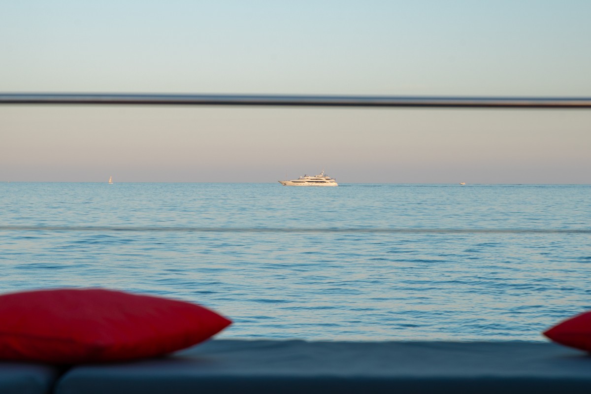 Departure Marina Baie des Anges | Le Coucher de Soleil | Anse de la Salis - Expérience Côte d'Azur