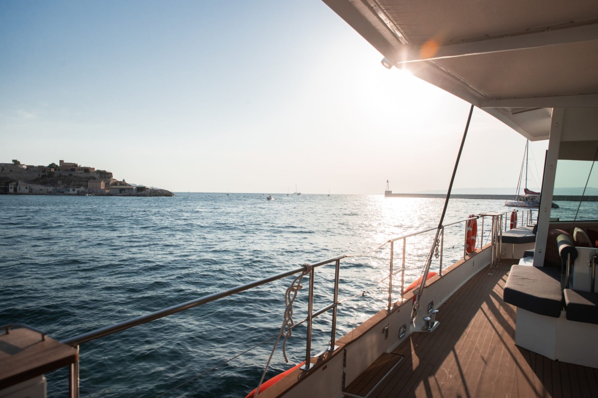 Departure Marseille | Sunset Evening & Dinner | Frioul Archipelago - Expérience Côte d'Azur